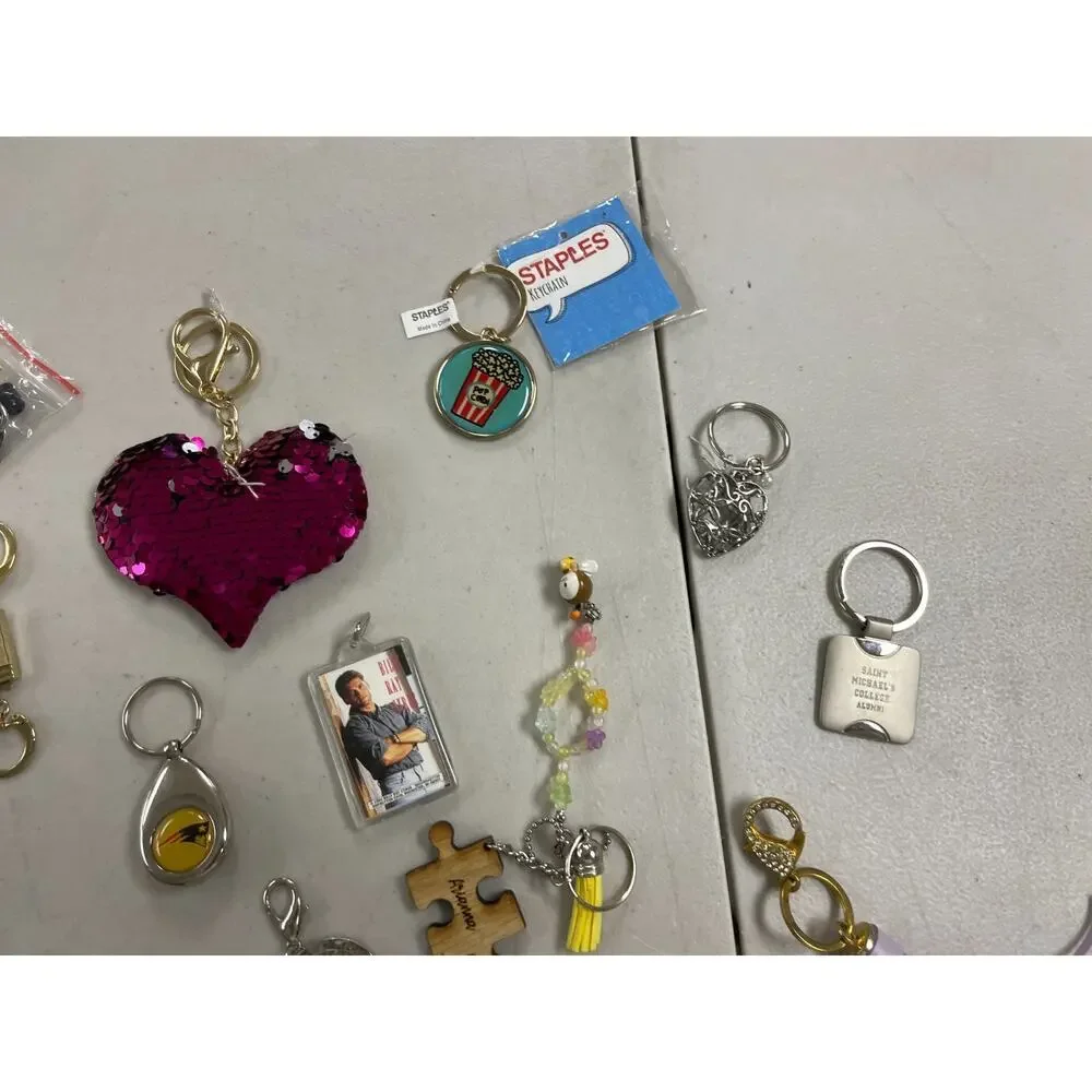 Vtg Mixed Lot of 15+ Novelty Keychains Cute Animals Tassel Beaded Souvenir